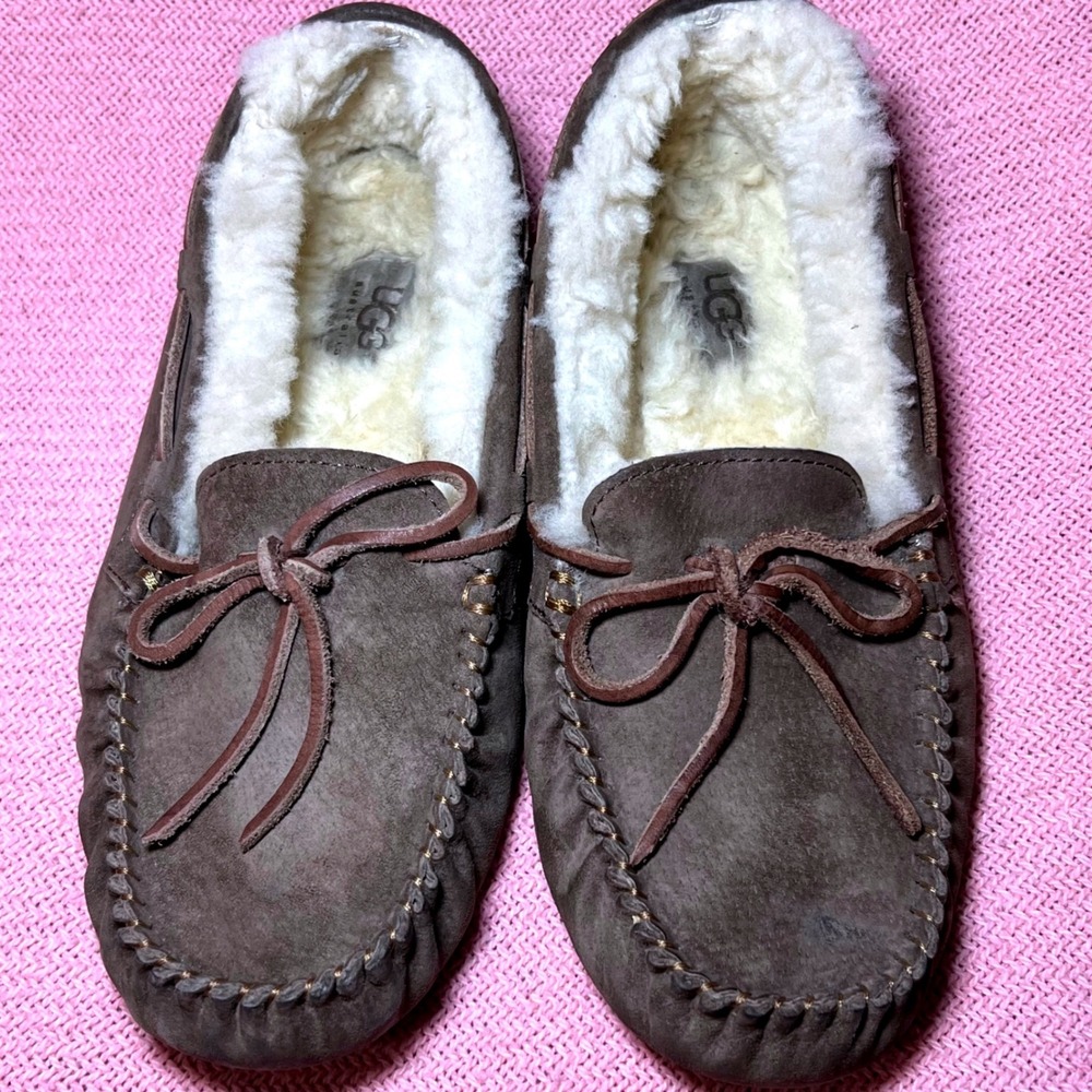 UGG Australia Dakota Espresso Brown Suede Wool Lined Moccasin Womens 8